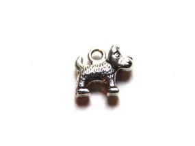 1 breloque chien - argentée- pour création de bijoux