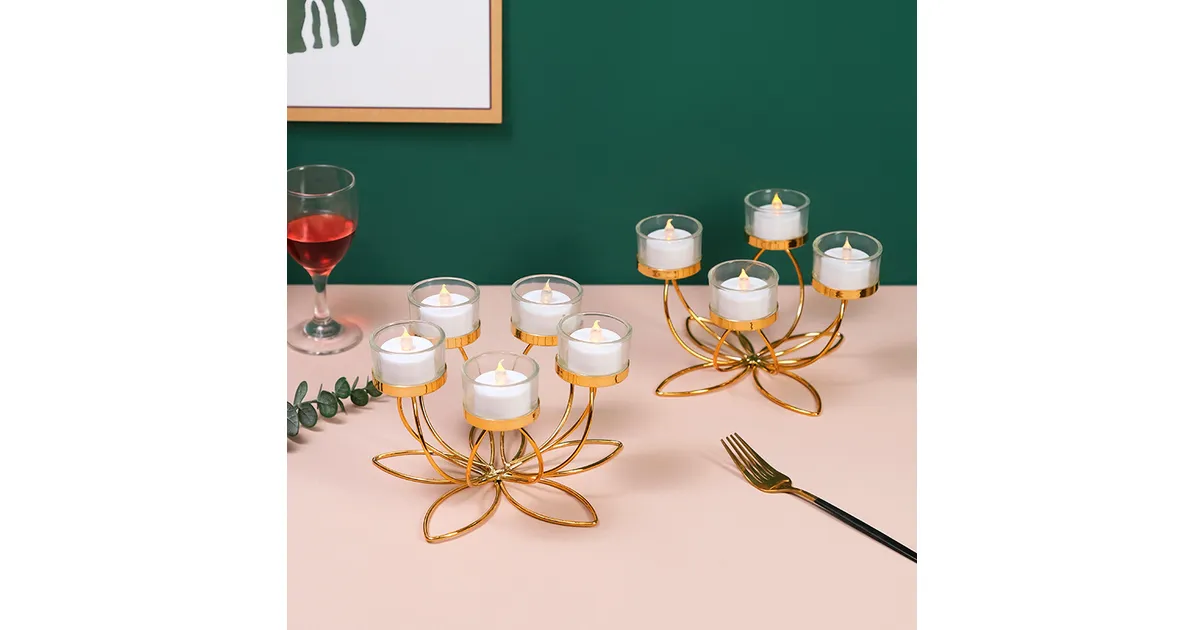 Chandelier en fer forme lotus