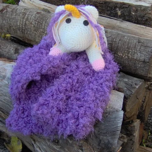 Doudou licorne, lange plat, doudou tendresse, acrylique et polyester