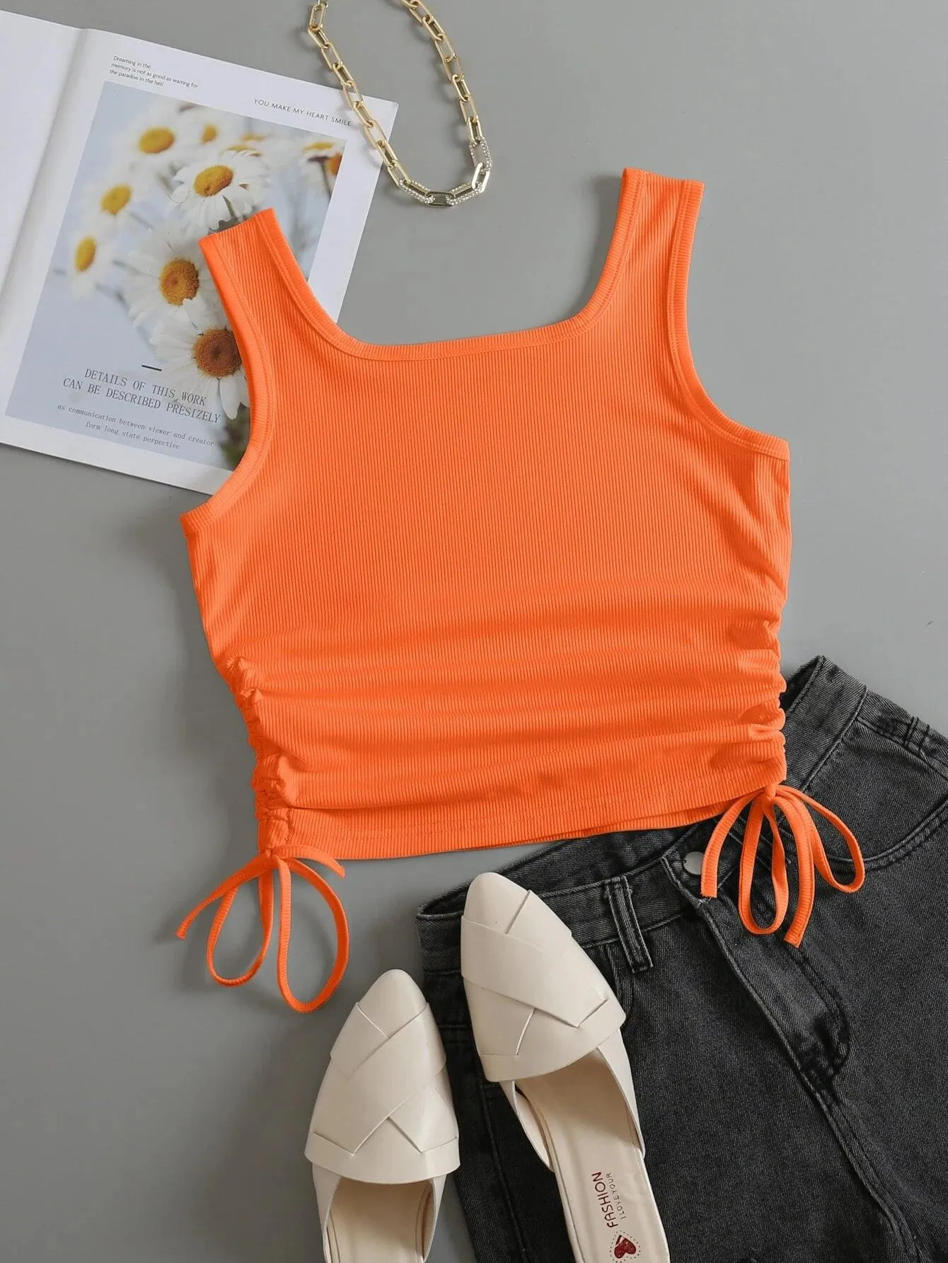 SHEIN EZwear Top Sans Manches Court  Cordon